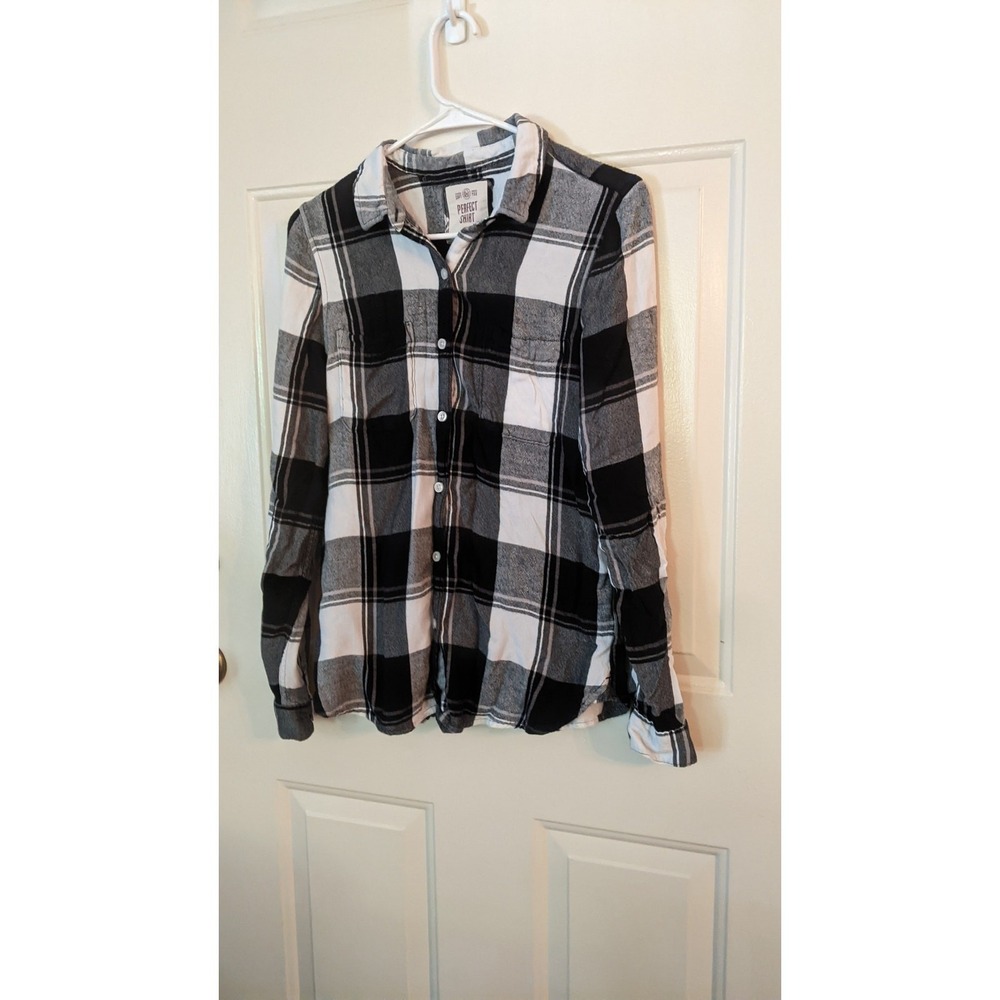 SO The Perfect Shirt Plaid Flannel Butron Down, Large